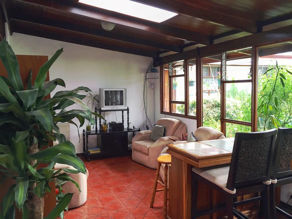 Casa Kibi Kibi Hotel San Jose  Bagian luar foto