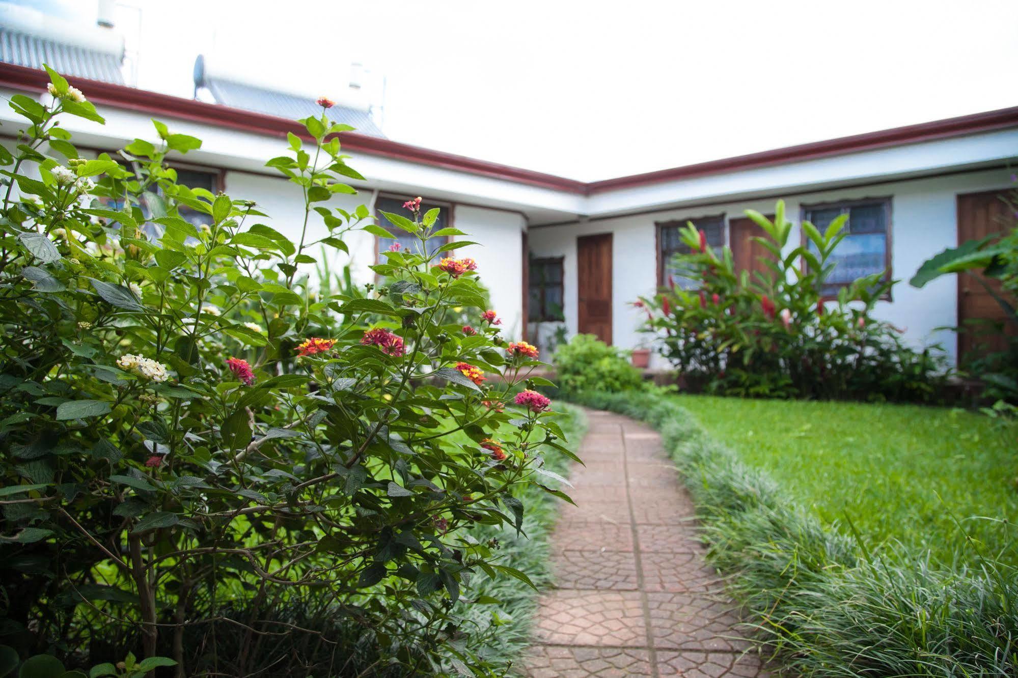 Casa Kibi Kibi Hotel San Jose  Bagian luar foto