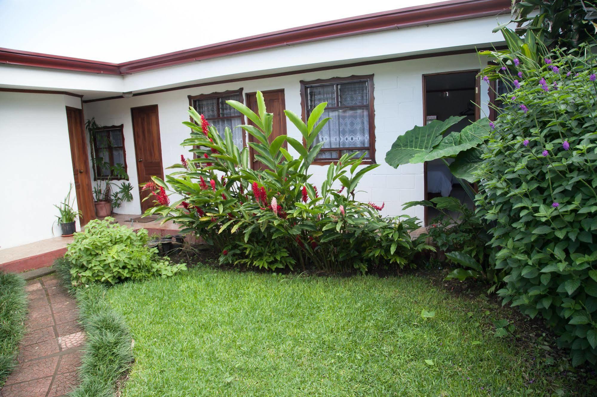 Casa Kibi Kibi Hotel San Jose  Bagian luar foto
