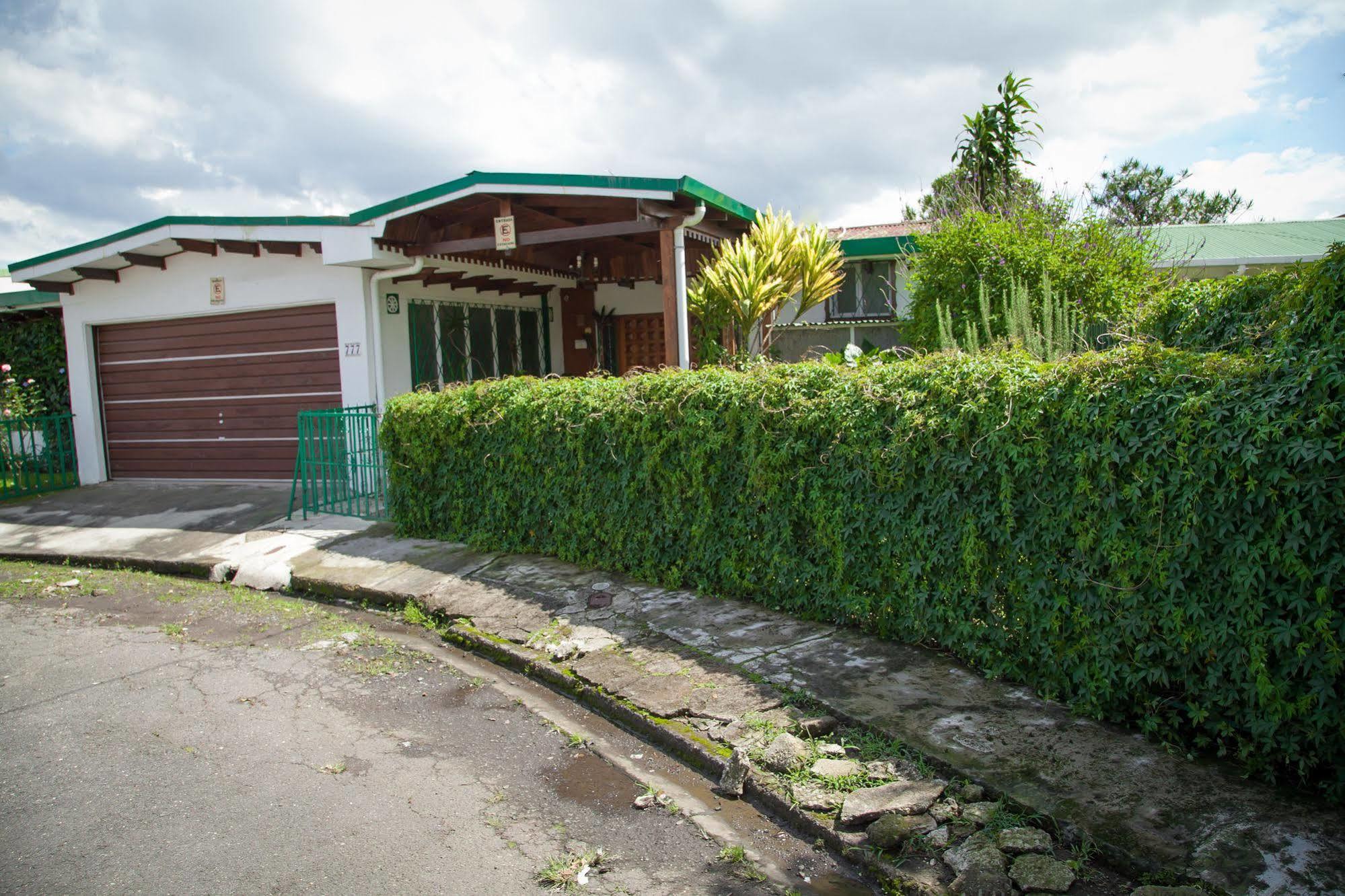 Casa Kibi Kibi Hotel San Jose  Bagian luar foto